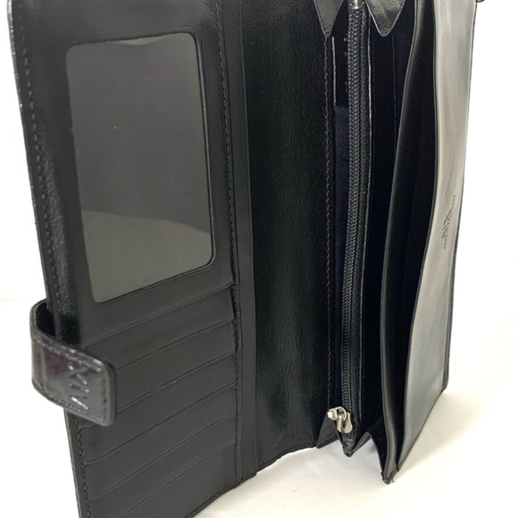 Armani Exchange A/X Bifold Leather Wallet
Black Good Condition - Picture 11 of 11
